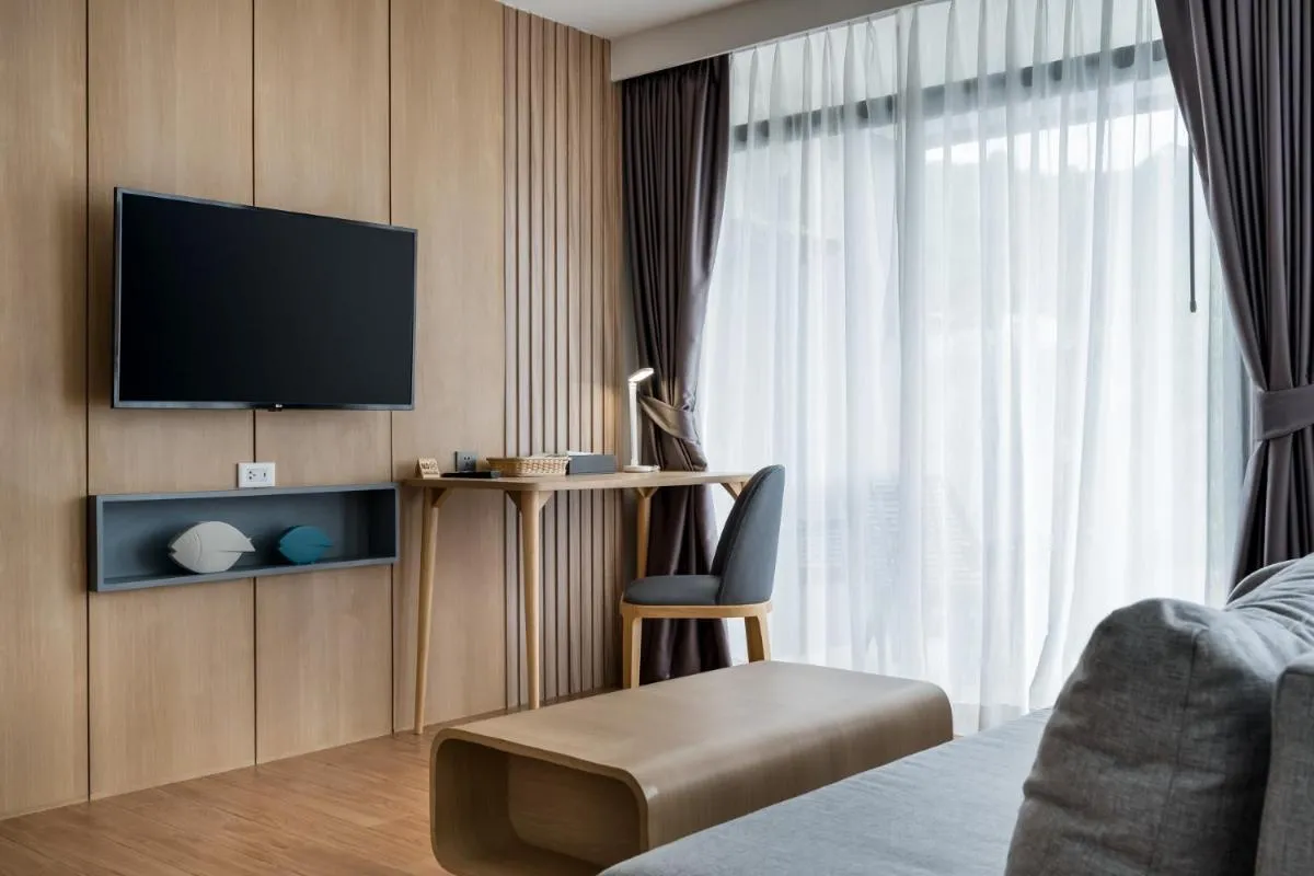 Image 2 of WEG NaiThon Beach