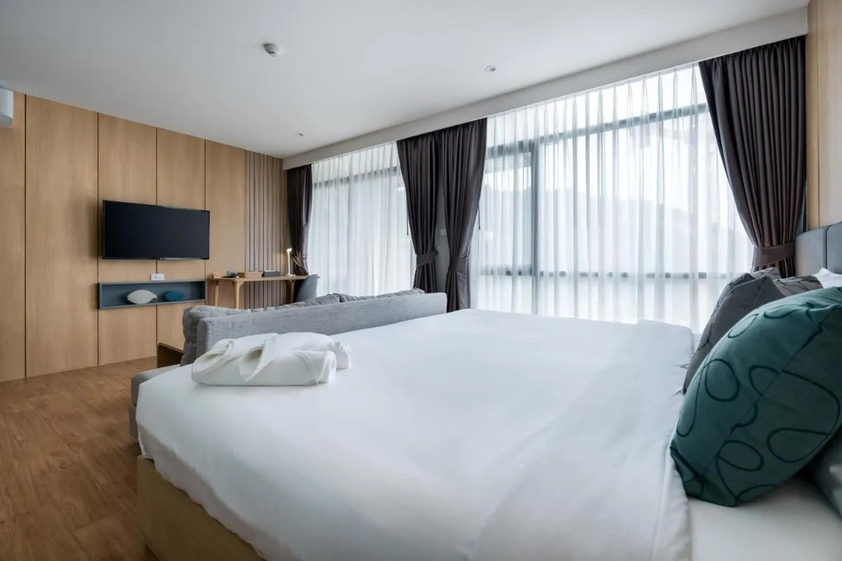 Image 3 of WEG NaiThon Beach