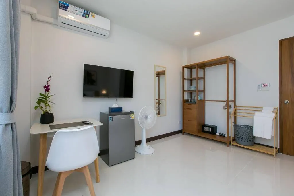 Image of Wow Academy & Stay Soi Tai-Aed 2A