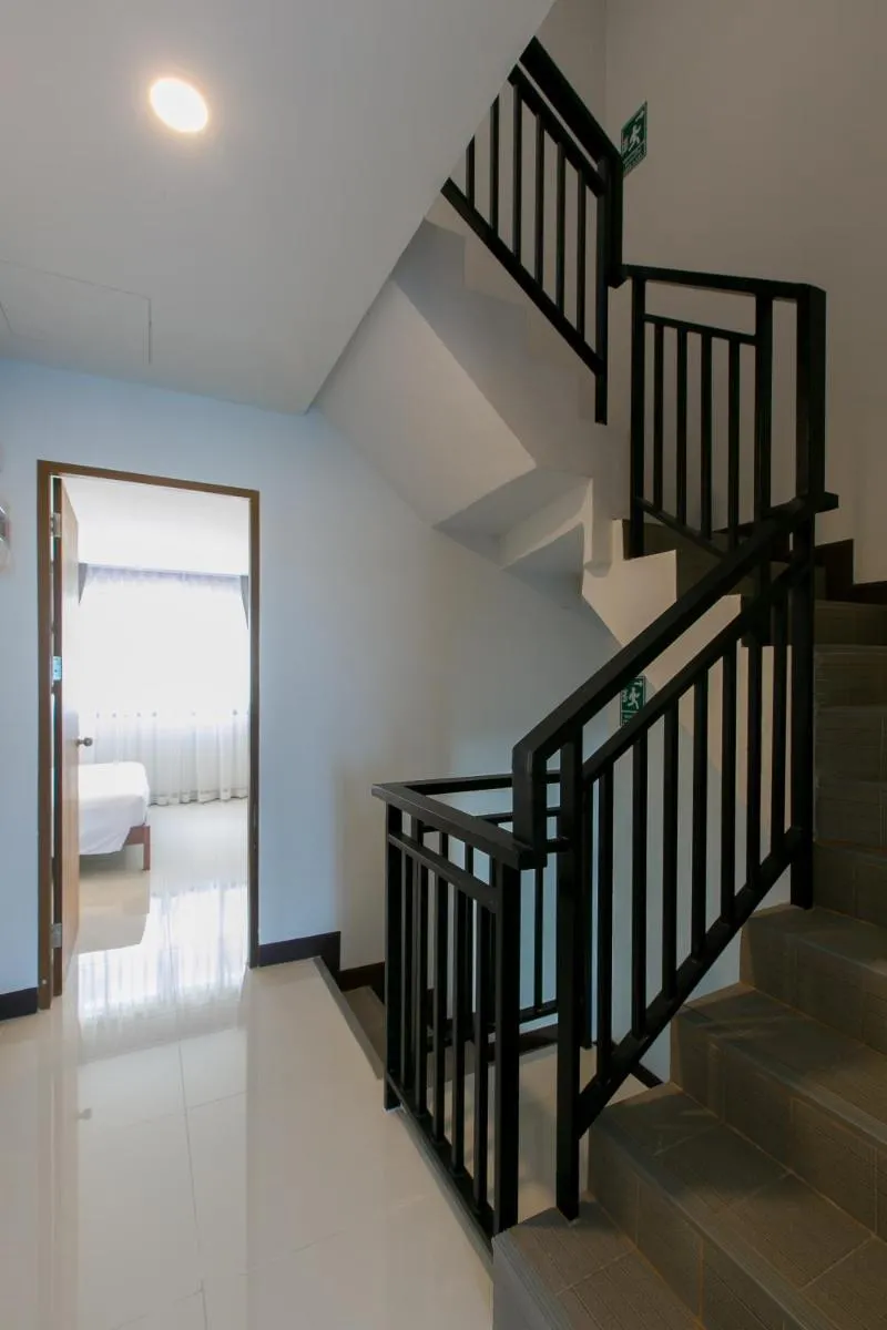 Image 6 of Wow Academy & Stay Soi Tai-Aed 2A