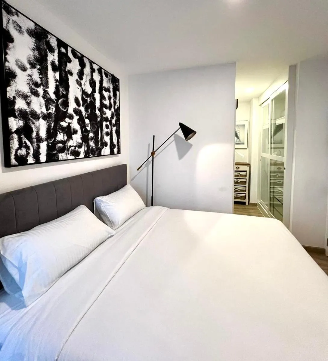 Image 3 of Zcapes 2 Boat Avenue, Brand New Renovated One bedroom Apartment with the Mountain View