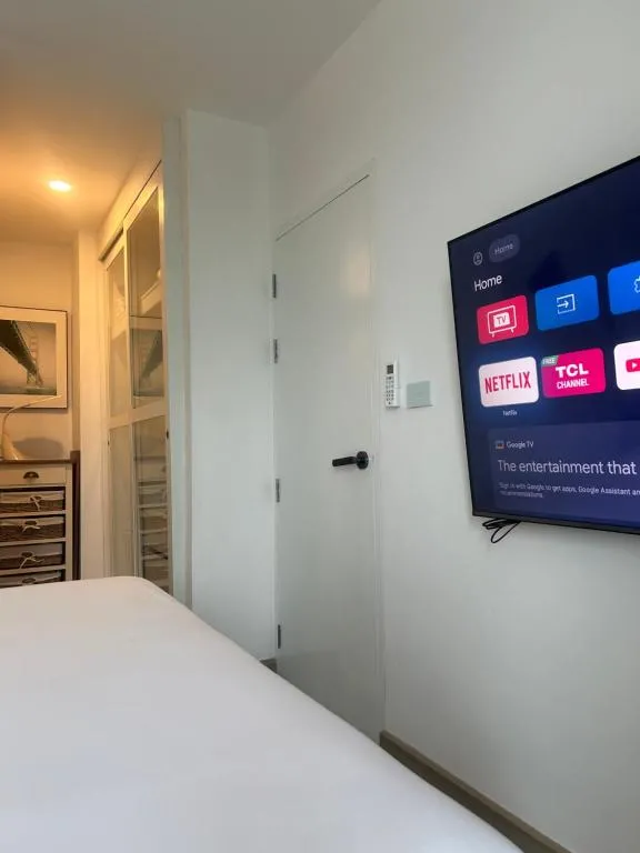 Image of Zcapes 2 Boat Avenue, Brand New Renovated One bedroom Apartment with the Mountain View