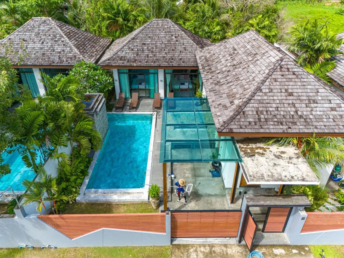 Image 3 of kamala private swimming pool villa