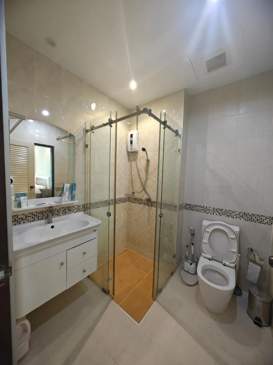 Image 1 of คอนโดใกล้หาดในทอน Nai Thon Beach