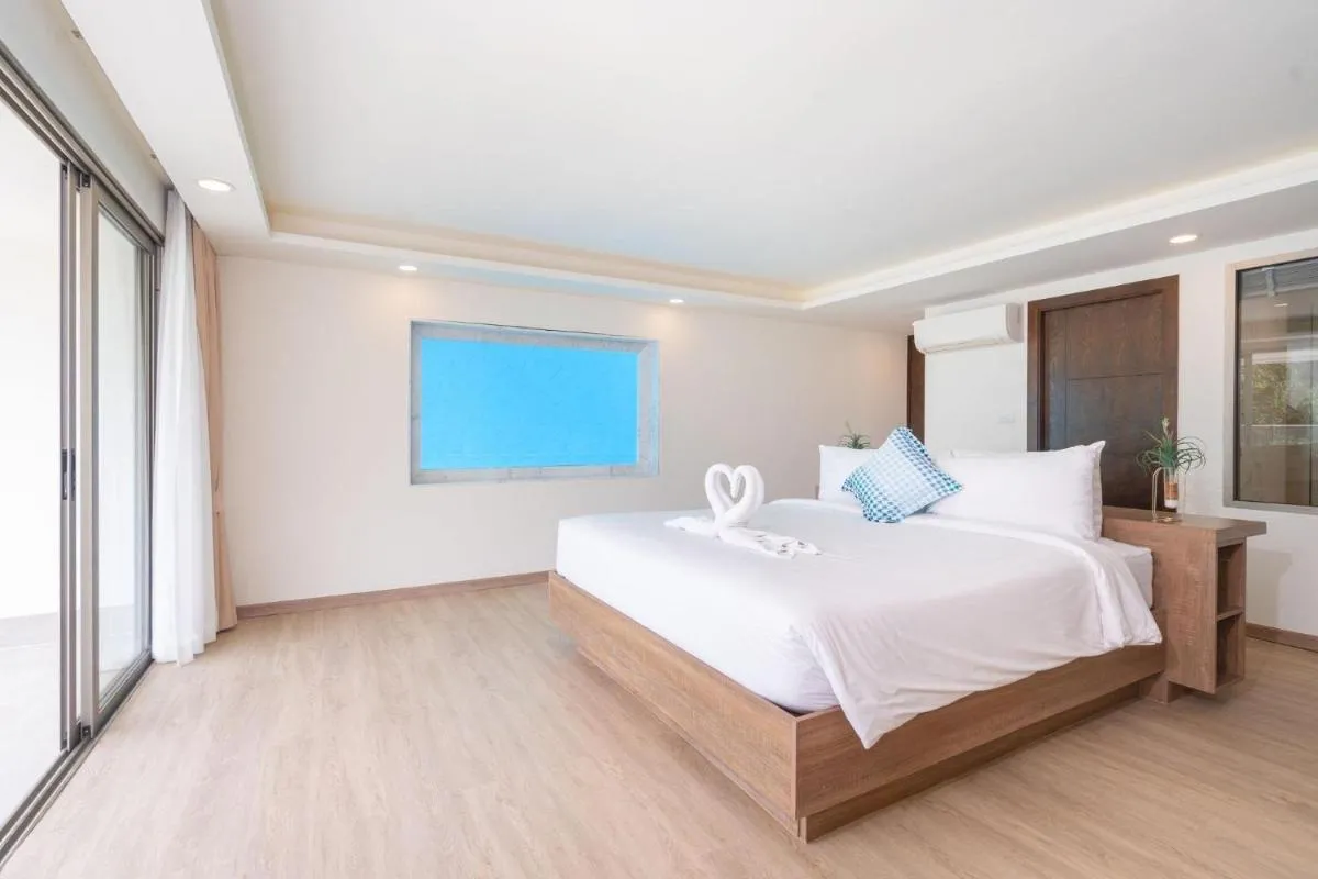 Image 3 of seaview villa private swimming pool