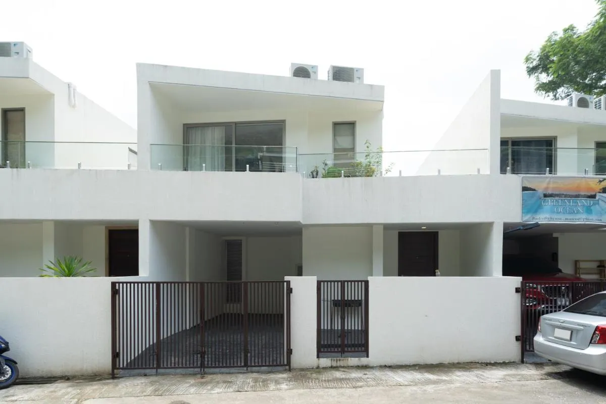 Image 1 of seaview villa private swimming pool