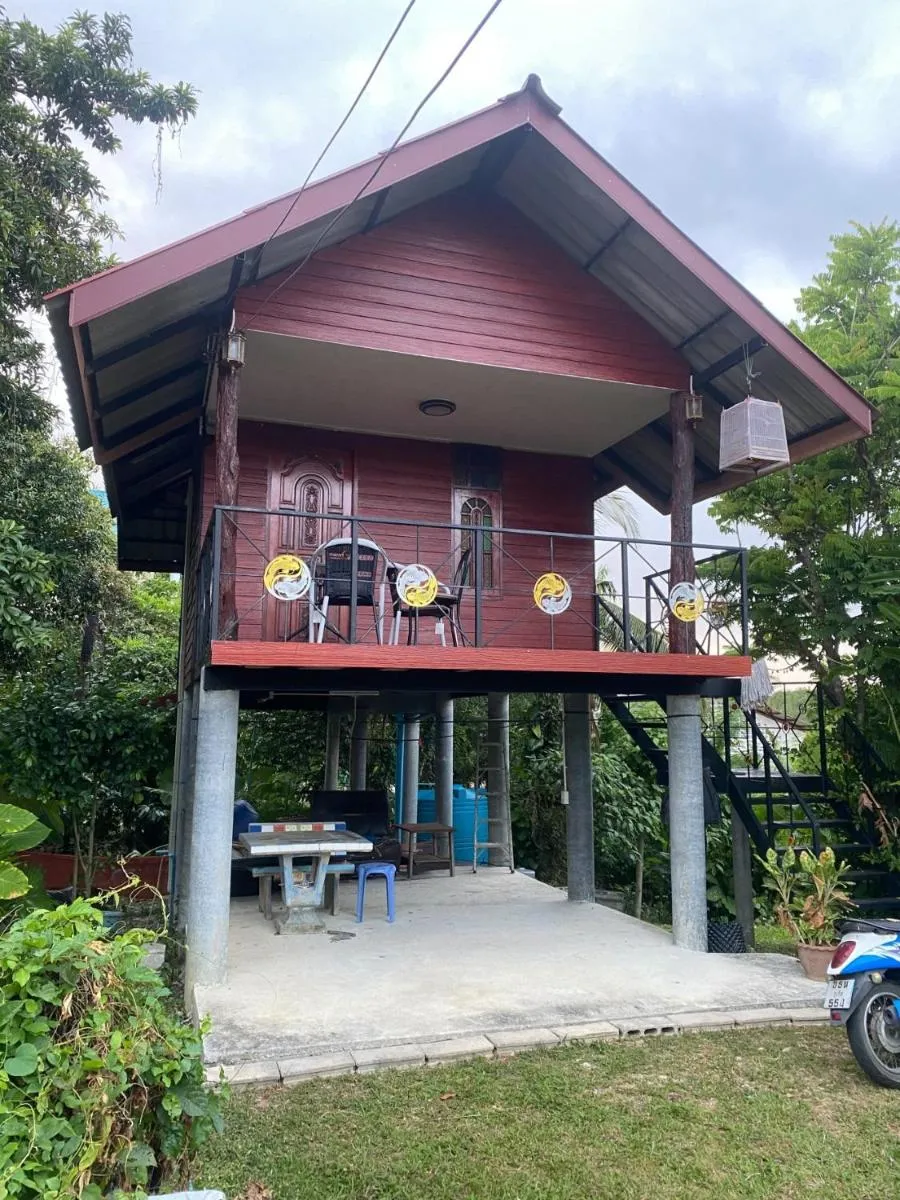 Image 3 of thechalethome