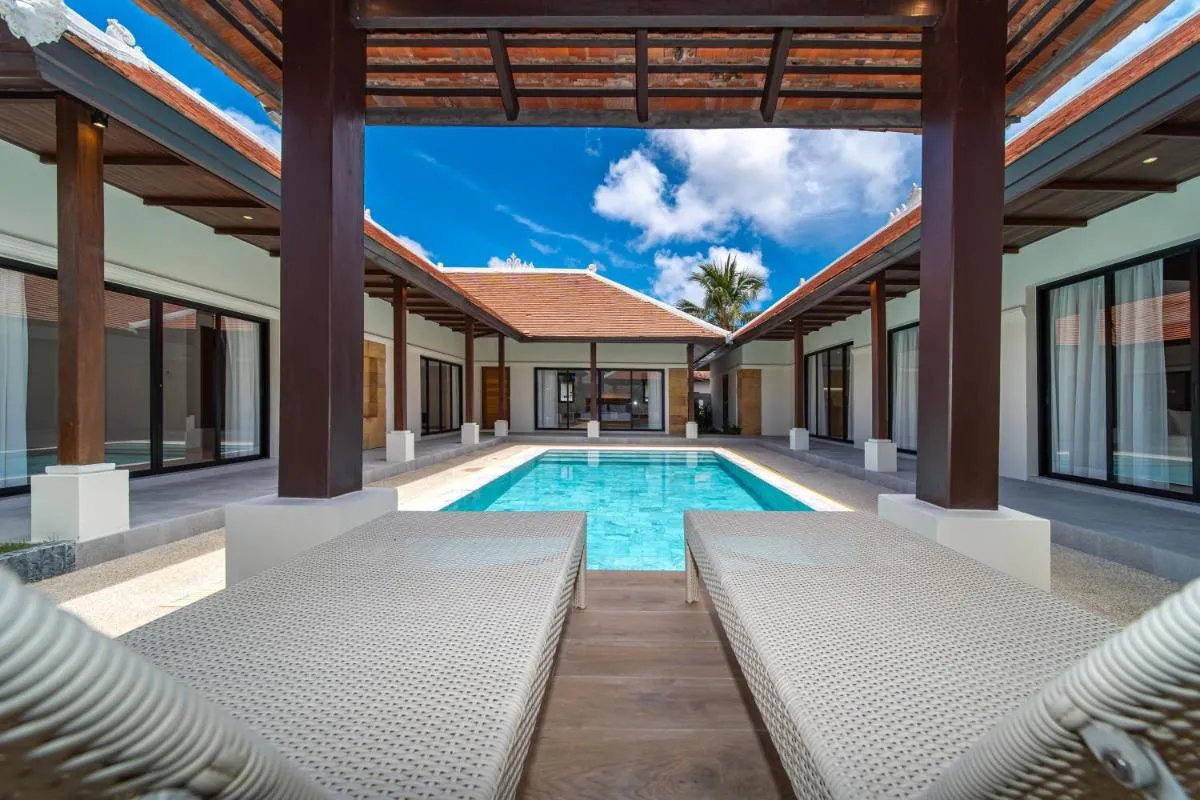 Image 4 of the garden 4br villa