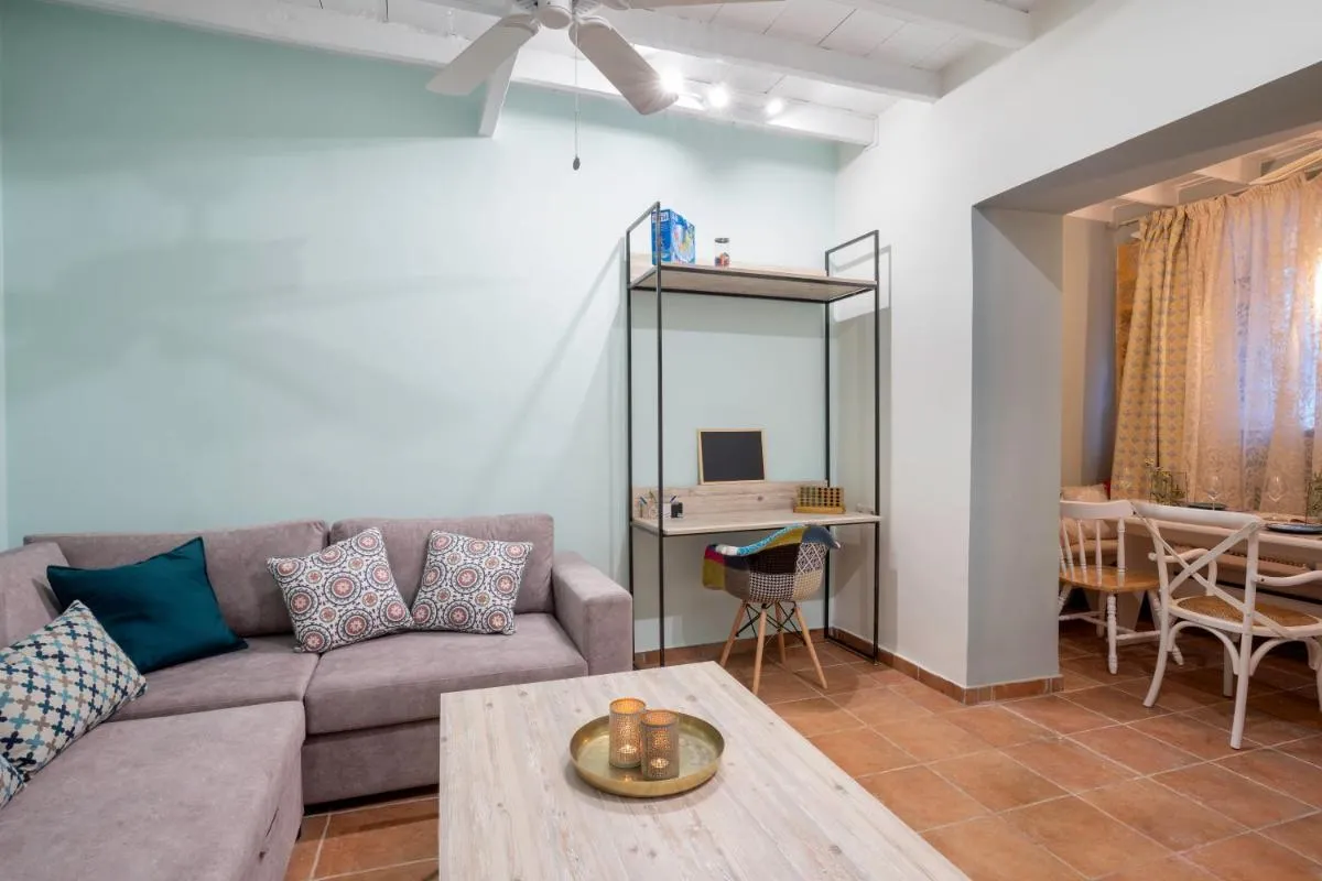 Image 5 of A33 Rhodes Old Town House