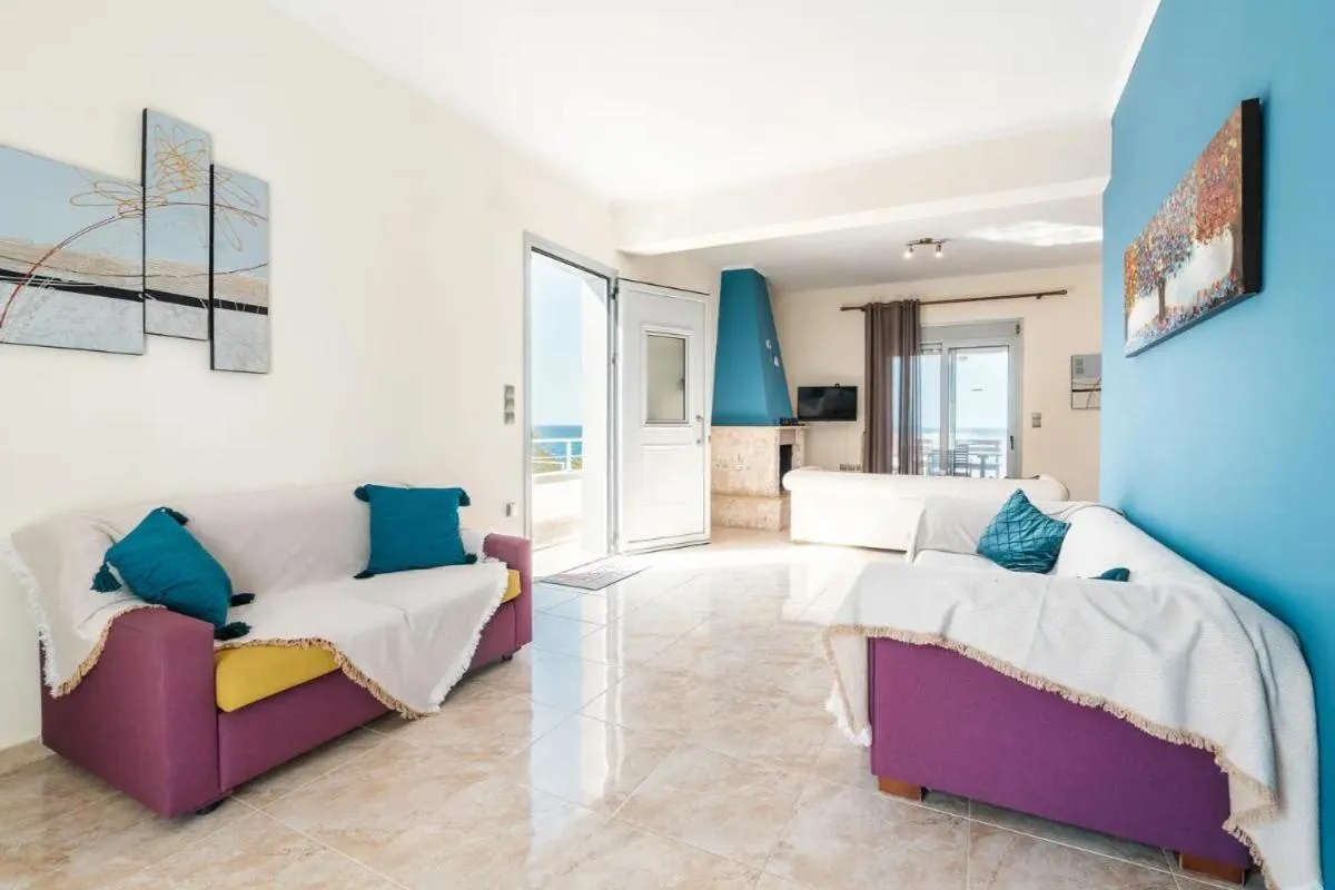 Image 5 of Blue Pearl Apolakkia