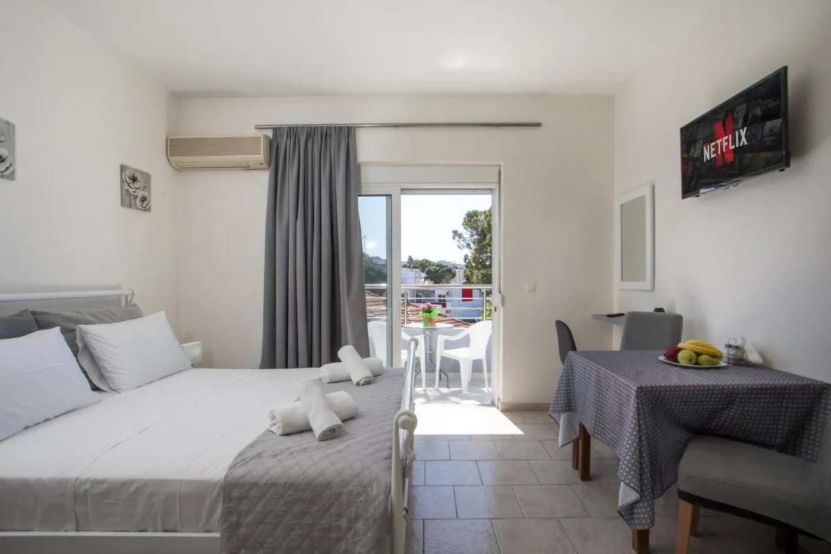 Image 1 of Economisa Apartments