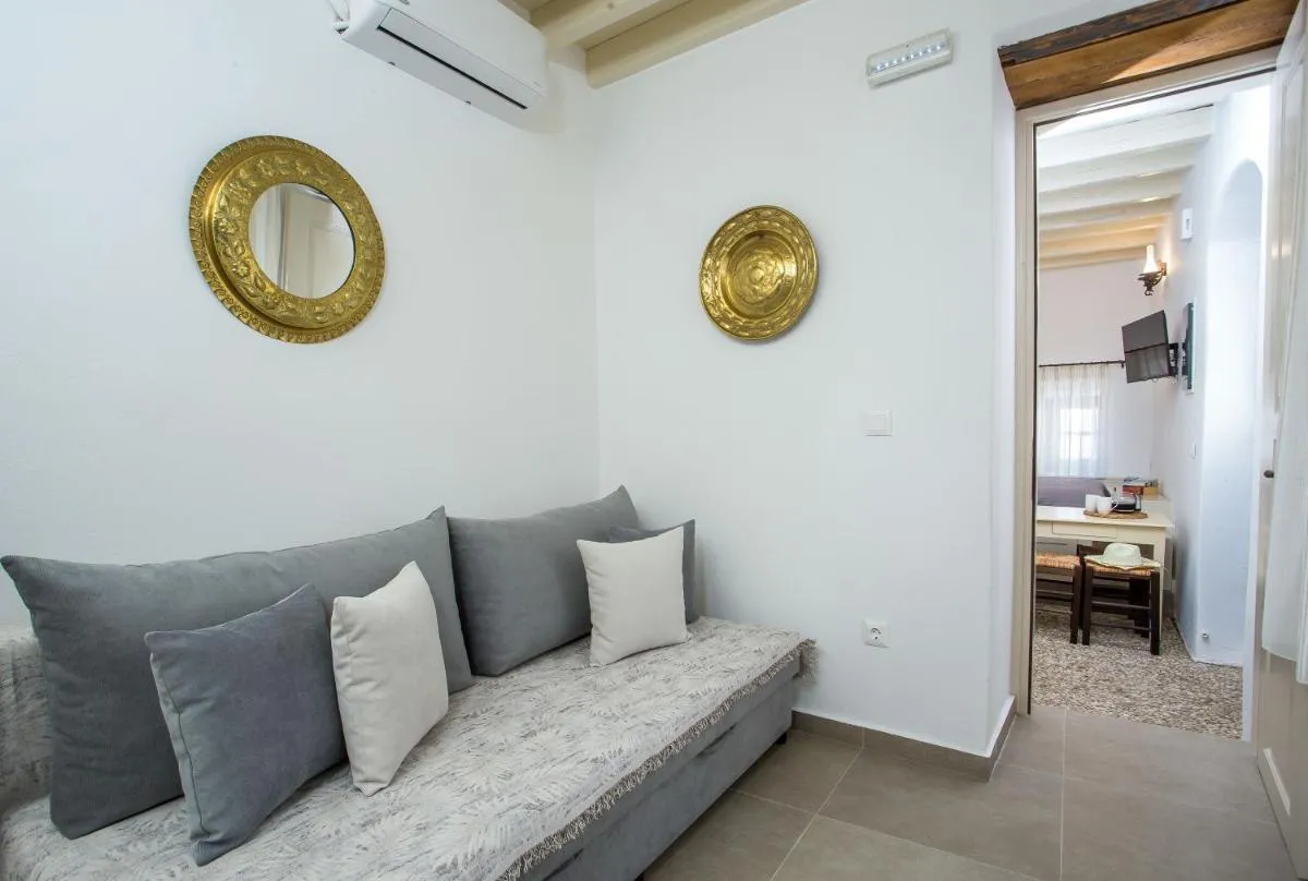 Image 6 of Heritage Luxury Suites