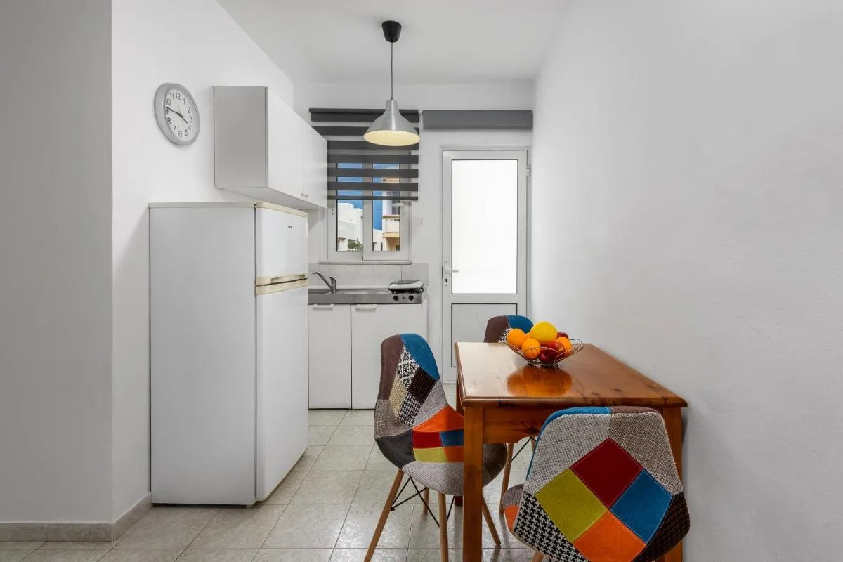 Image 3 of ISKAS EVILION