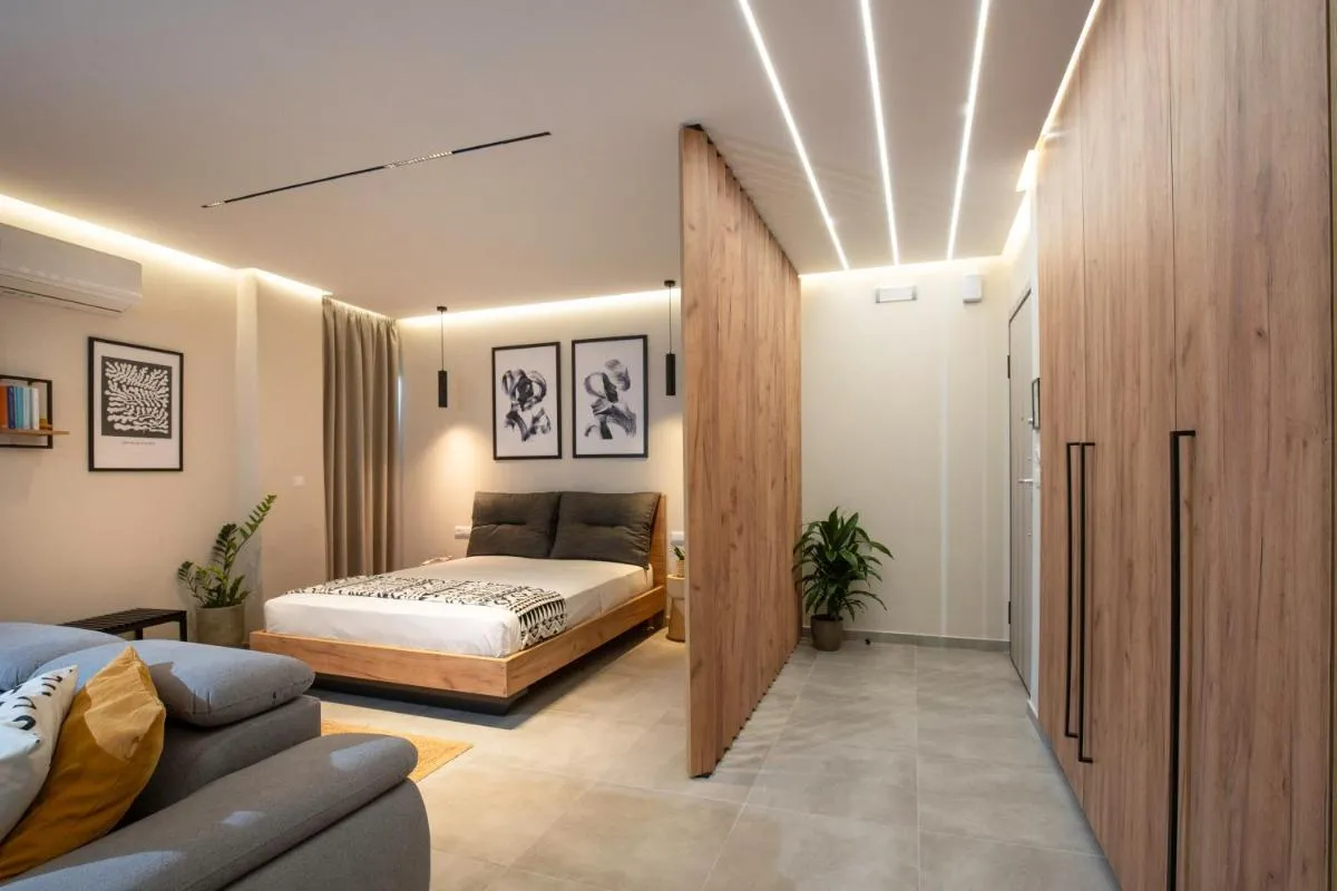 Image 1 of 400 Steps Apartment