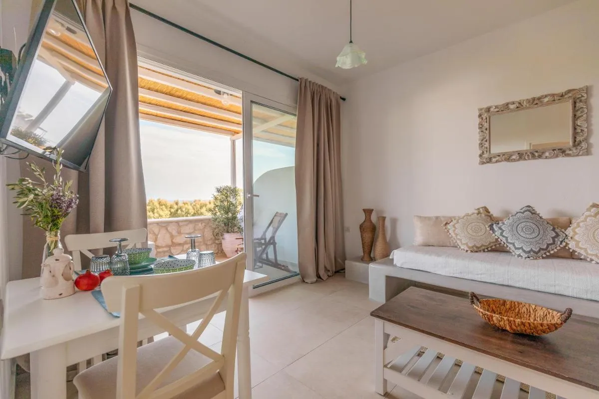 Image 3 of Anastasia’s Garden