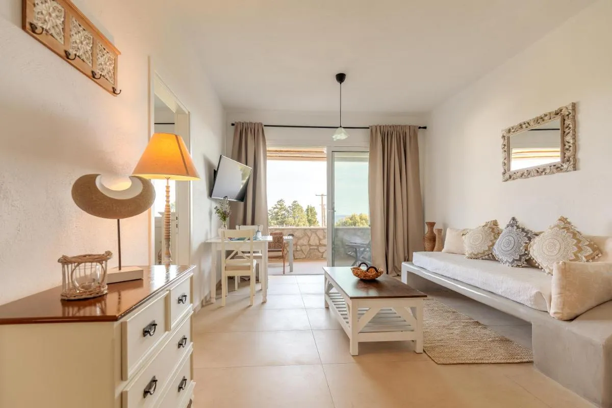 Image 4 of Anastasia’s Garden