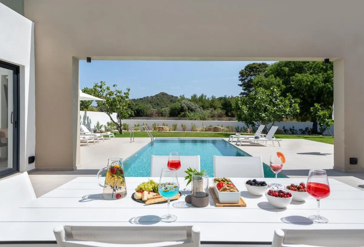 Image 4 of Aurum Villas