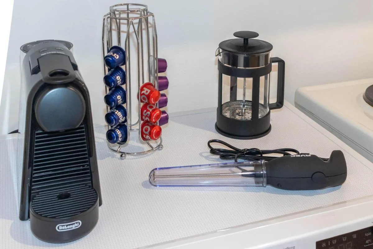 Image 4 of Beachside Apartment-2