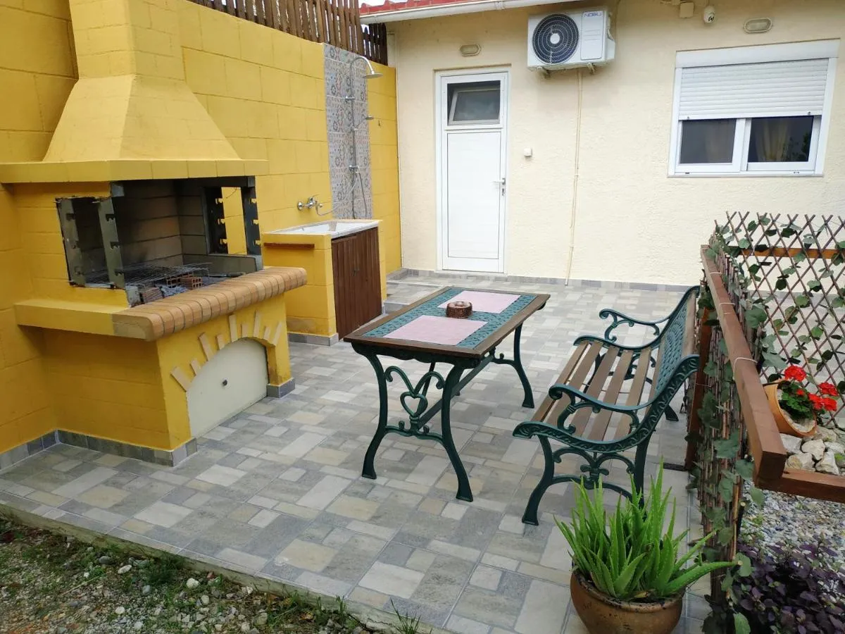 Image 2 of Casa Georgia