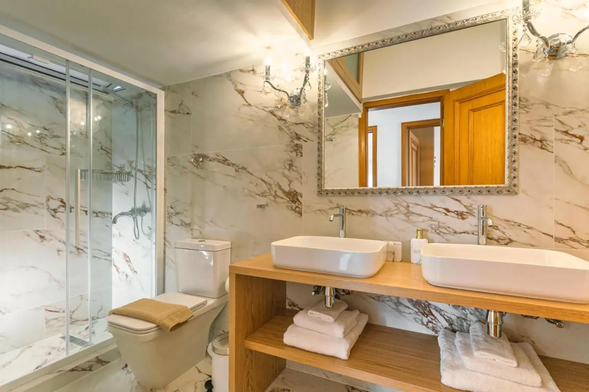 Image 2 of Casa di Flora Luxurious Apartment in Rhodes