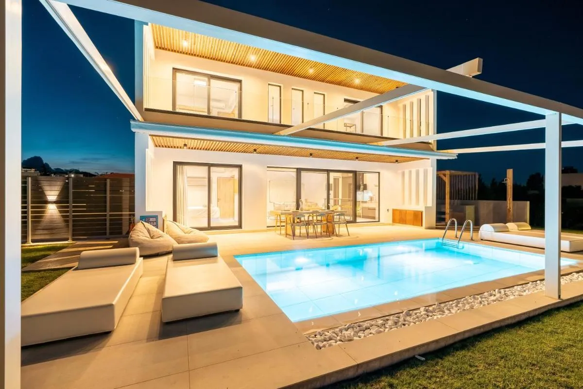 Image 2 of D&R Boutique Villas R