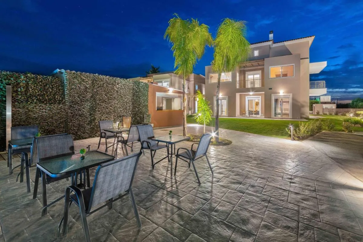 Image 6 of L & C Boutique Apartments