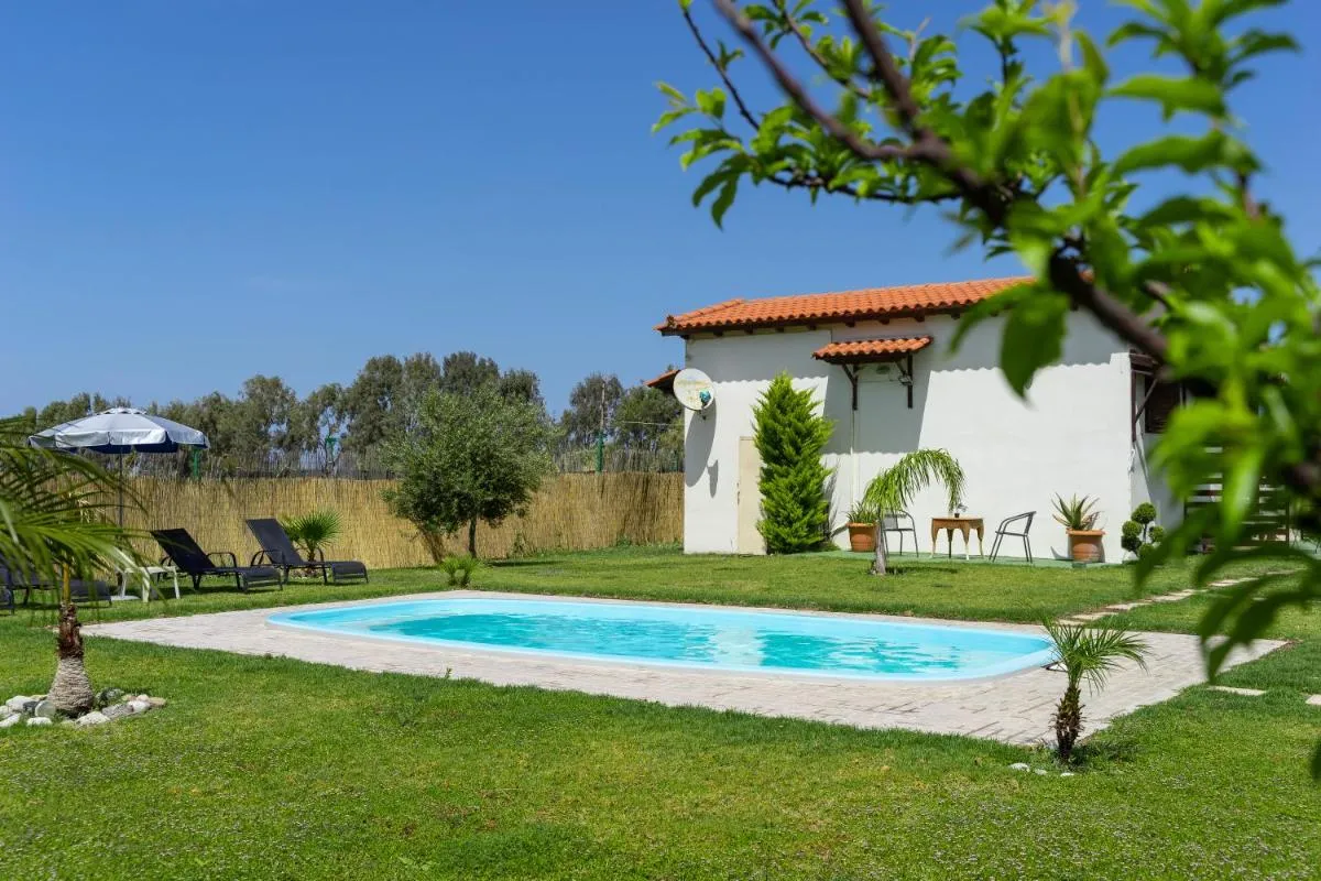 Image 3 of M&B Luxury House