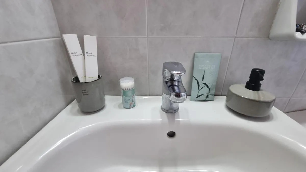 Image 2 of M&B Luxury House