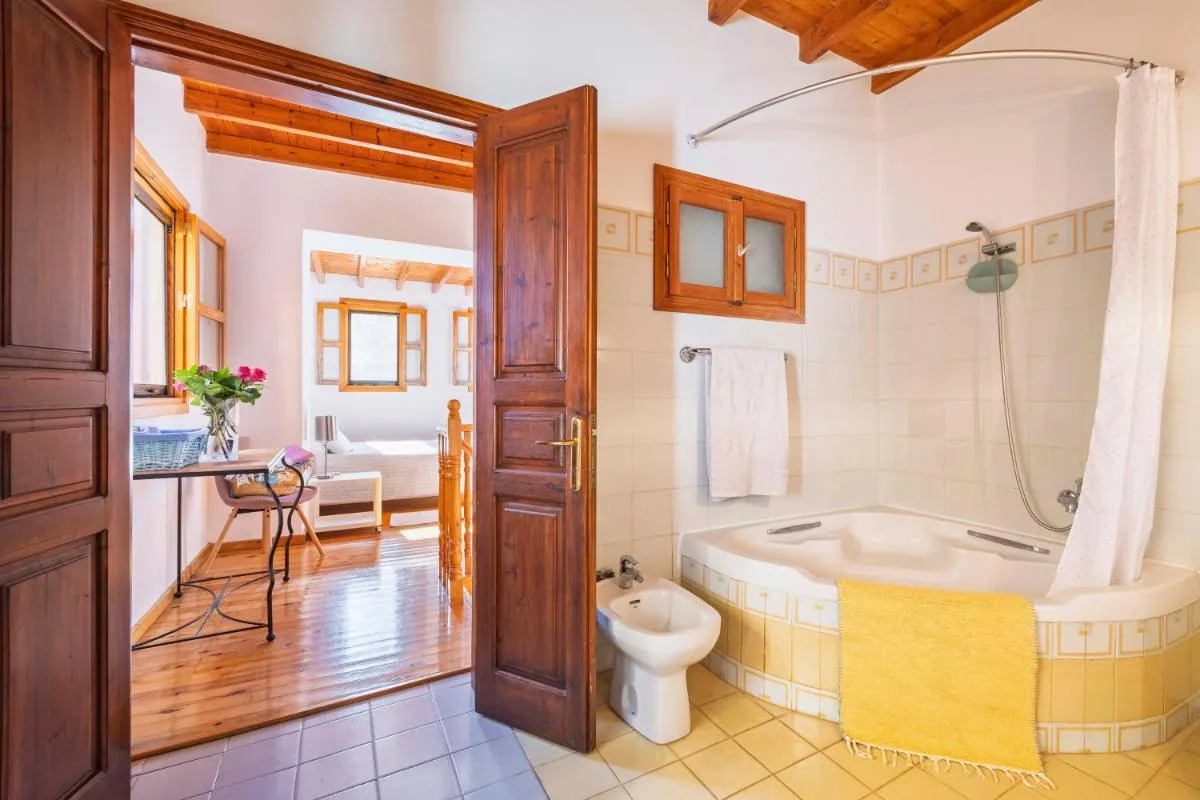 Image 2 of Maison Roxanne & Maisonette in medieval city by Rhodes4vacation