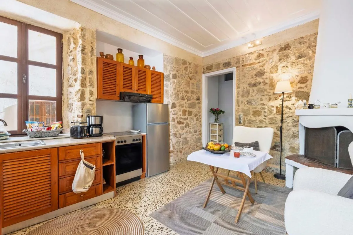 Image 3 of Maison Roxanne & Maisonette in medieval city by Rhodes4vacation