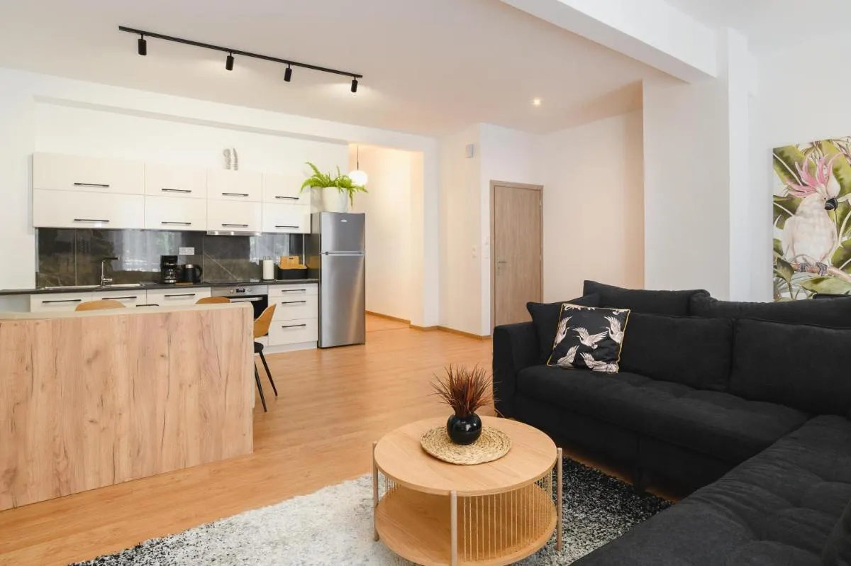 Image 3 of Mandraki City Center Apartments