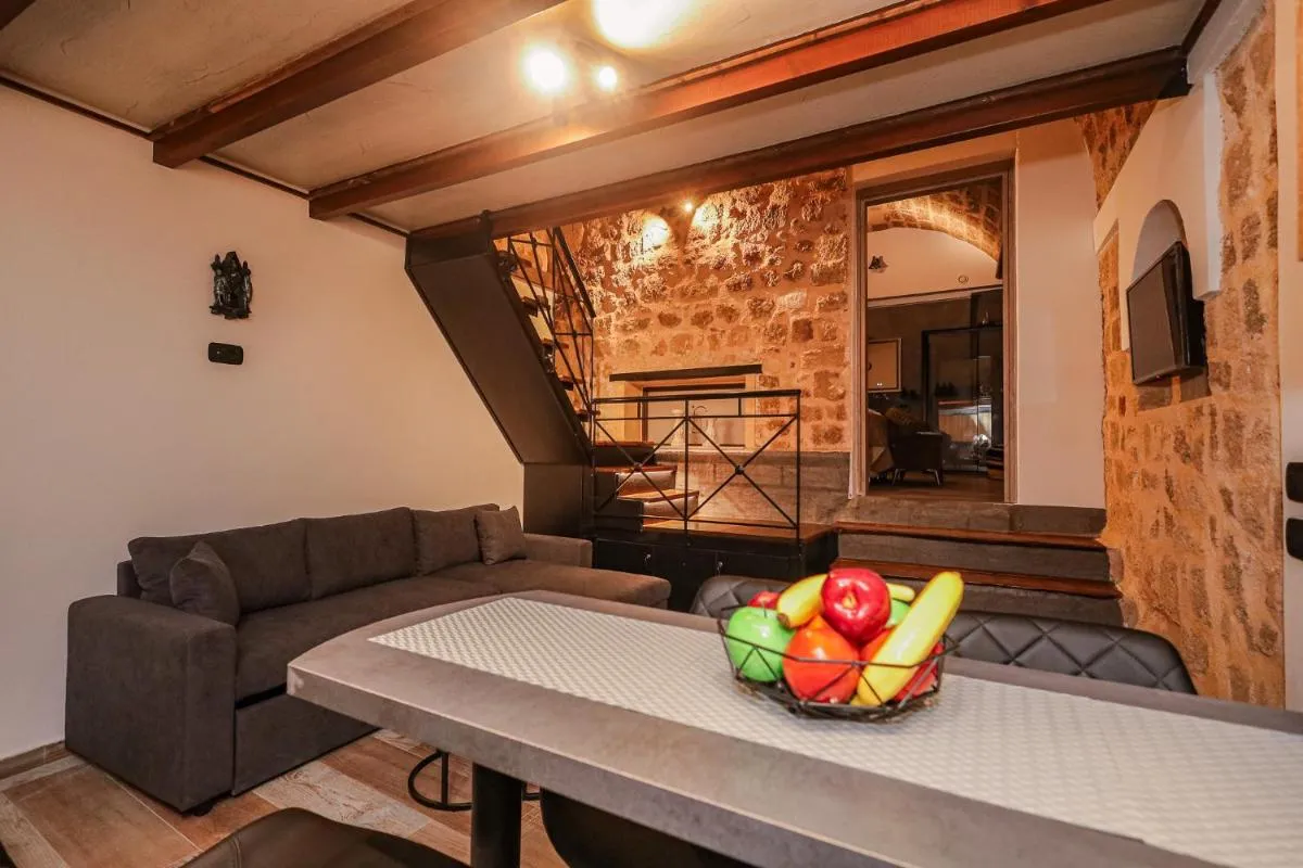 Image 4 of Medieval apartment Estiva