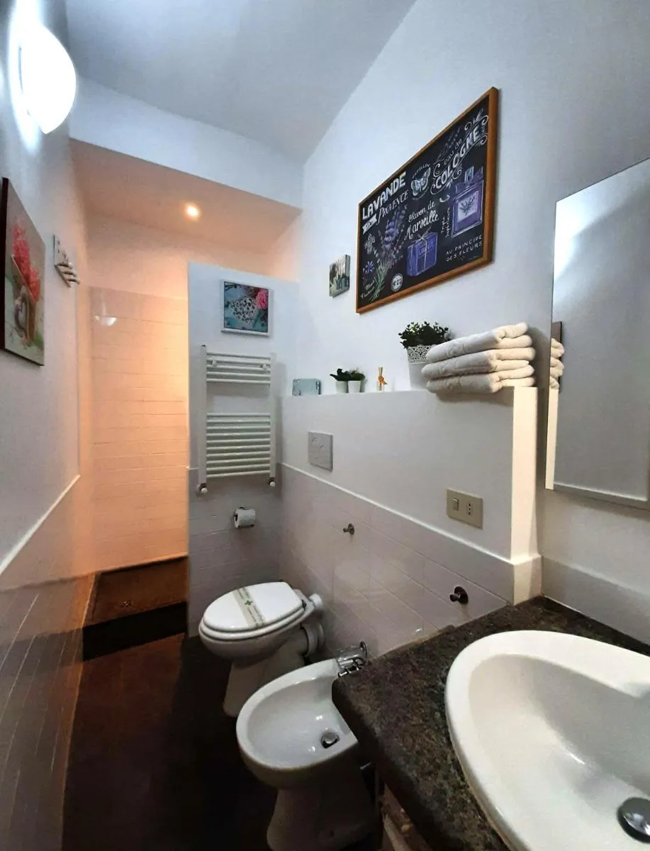 Image 4 of 50 Passi Colosseo Apartment