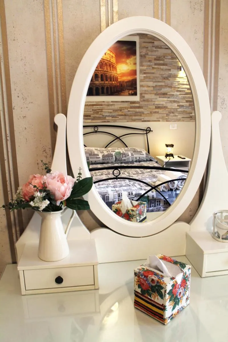 Image 3 of 50 Passi Colosseo Apartment