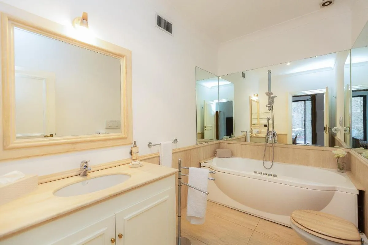 Image 2 of Amazing New Apartment Jewish Ghetto