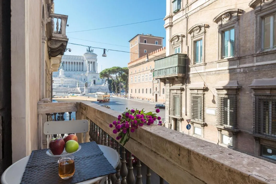 Image of Amazing Piazza Venezia Suites