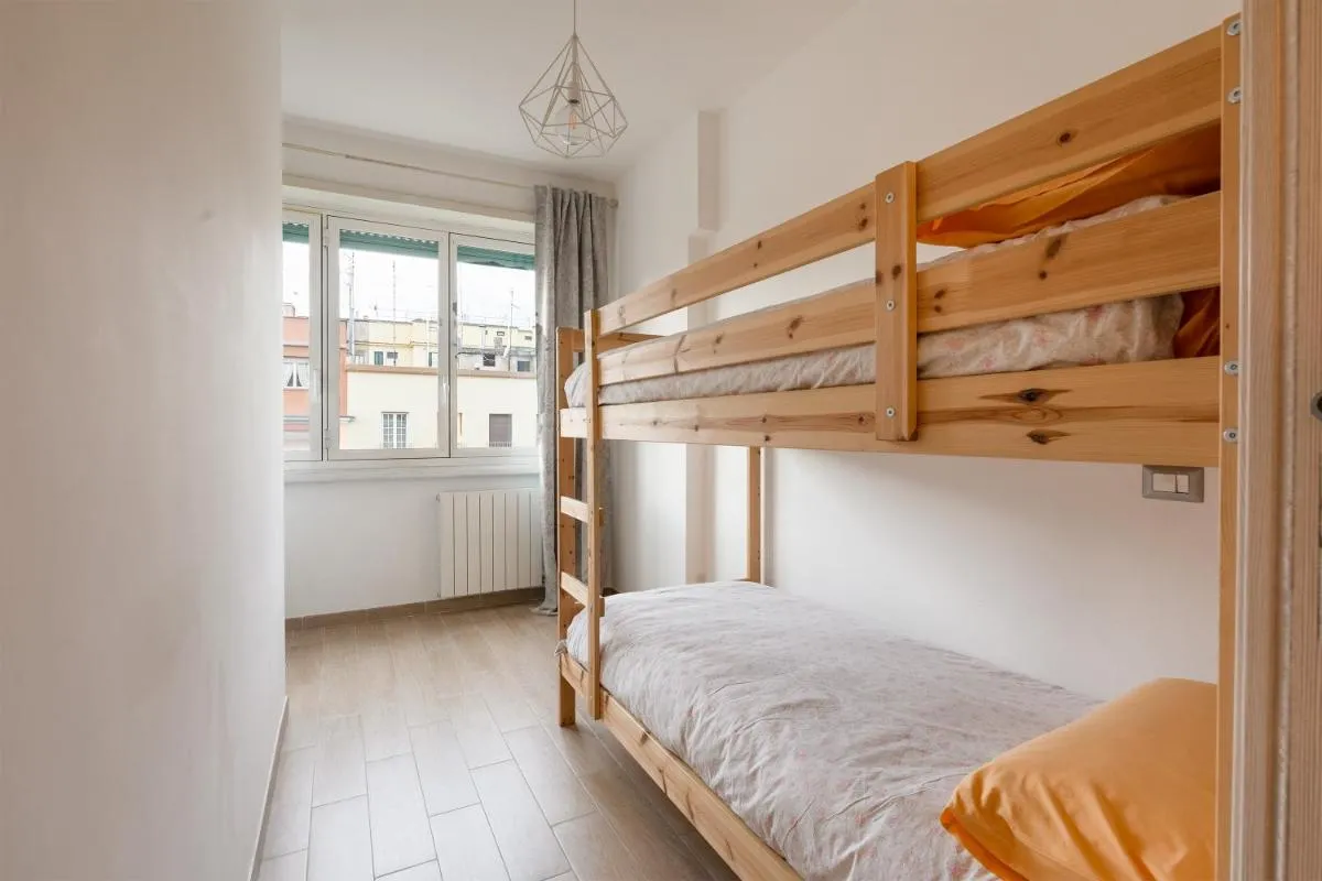 Image 1 of Ancient Roman Style – 7th Floor – Exclusive Apt