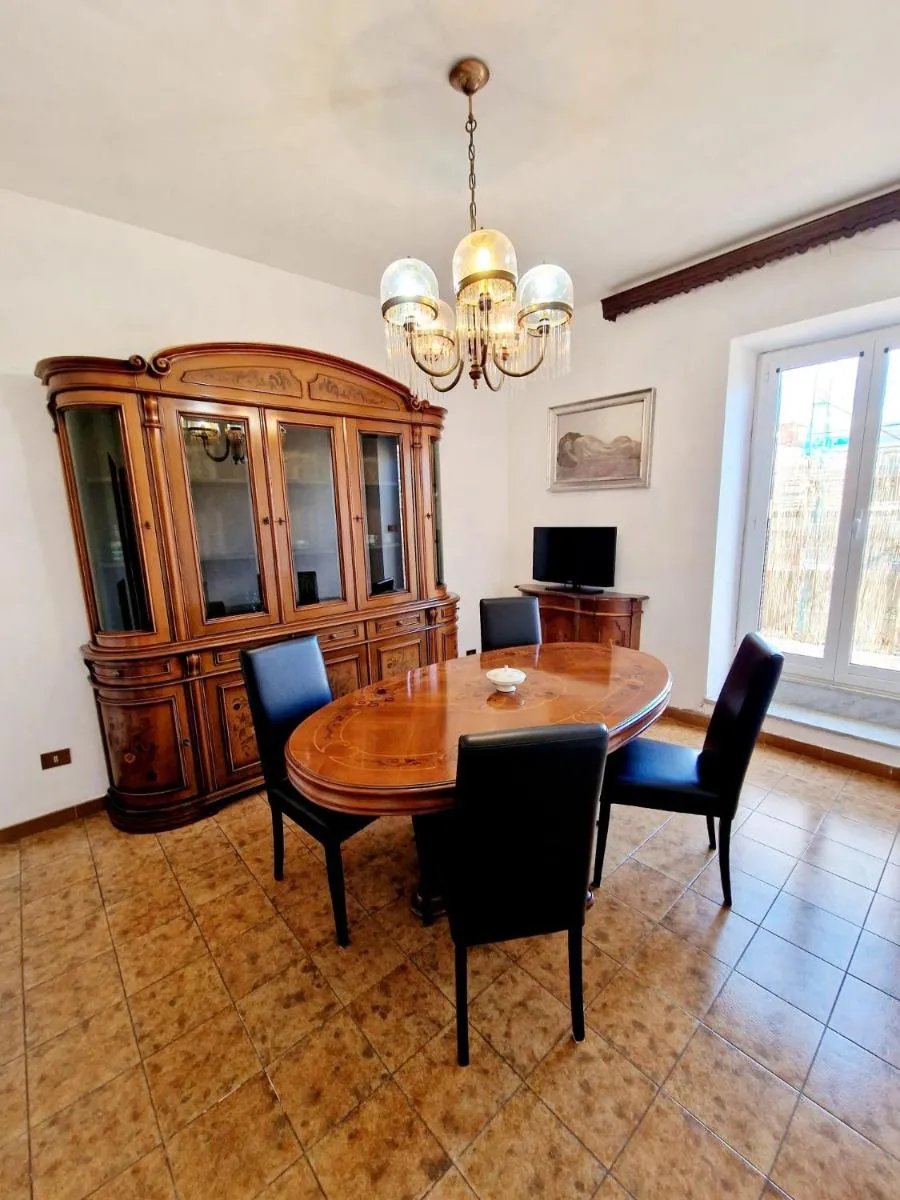 Image 5 of Appartamento-Castro Pretorio