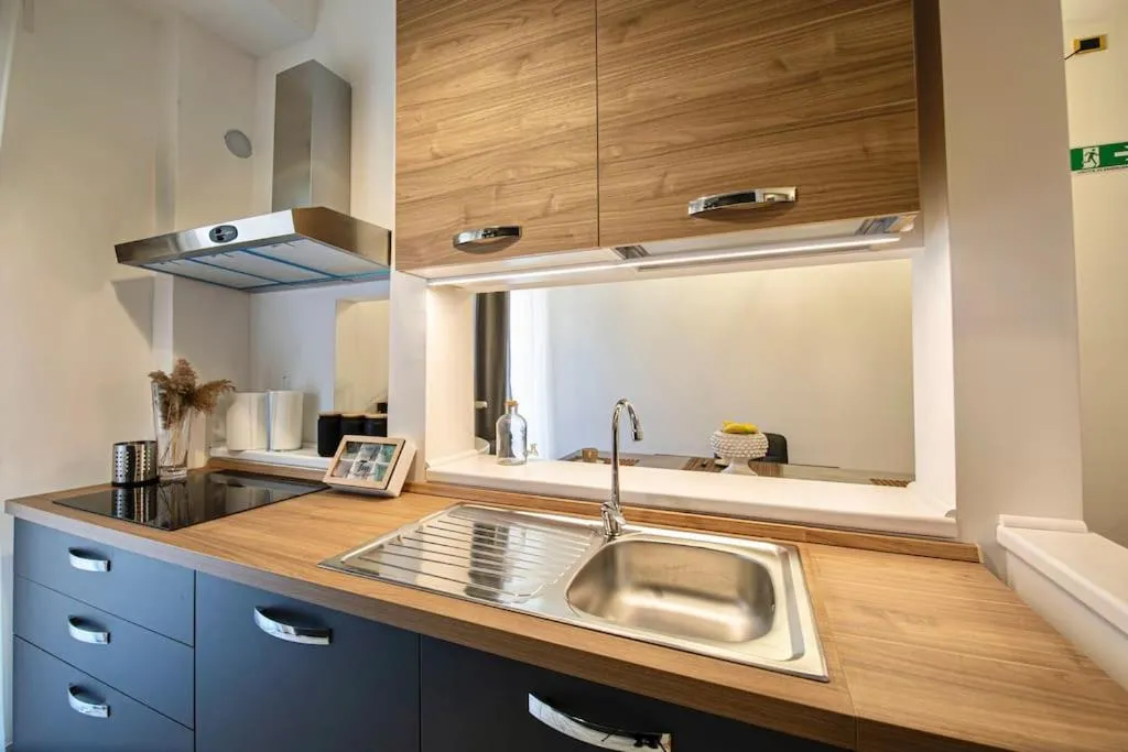 Image 2 of Appartamento Marconi – Nearby Trastevere