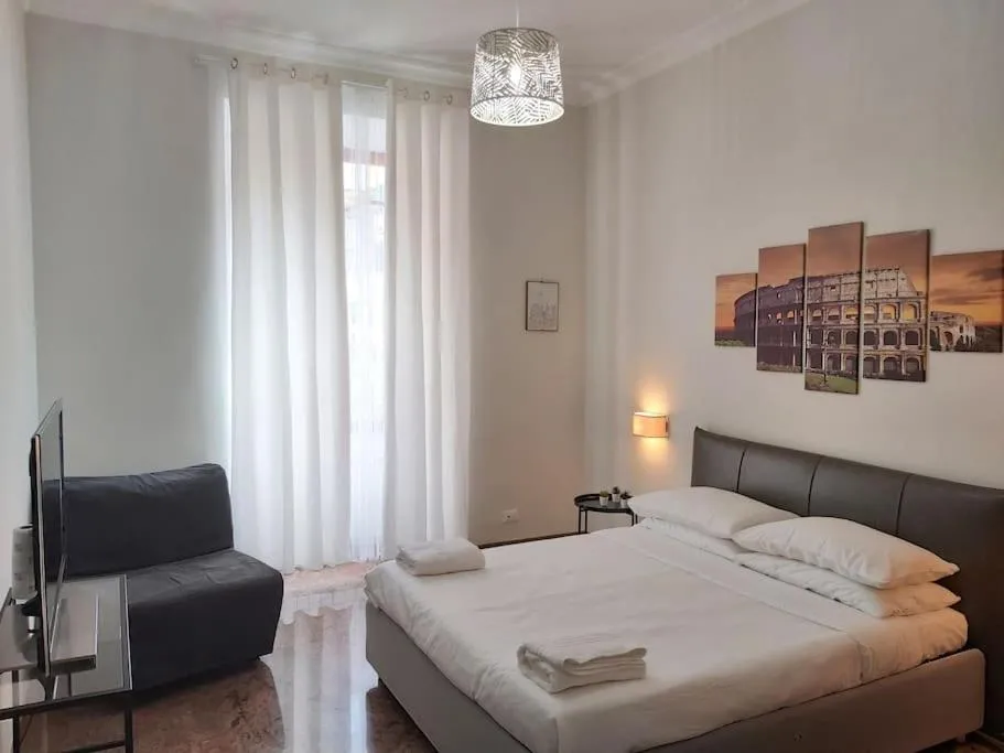 Image 1 of Appartamento al Colosseo