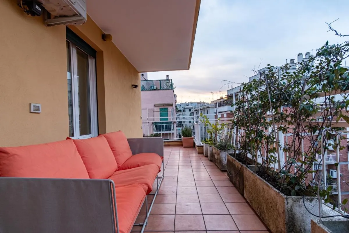 Image 5 of Attic with Terrace and Jacuzzi – Luxury Apartment