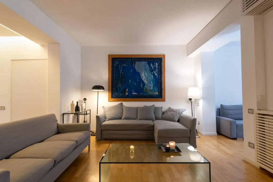 Image of Attic with Terrace and Jacuzzi – Luxury Apartment
