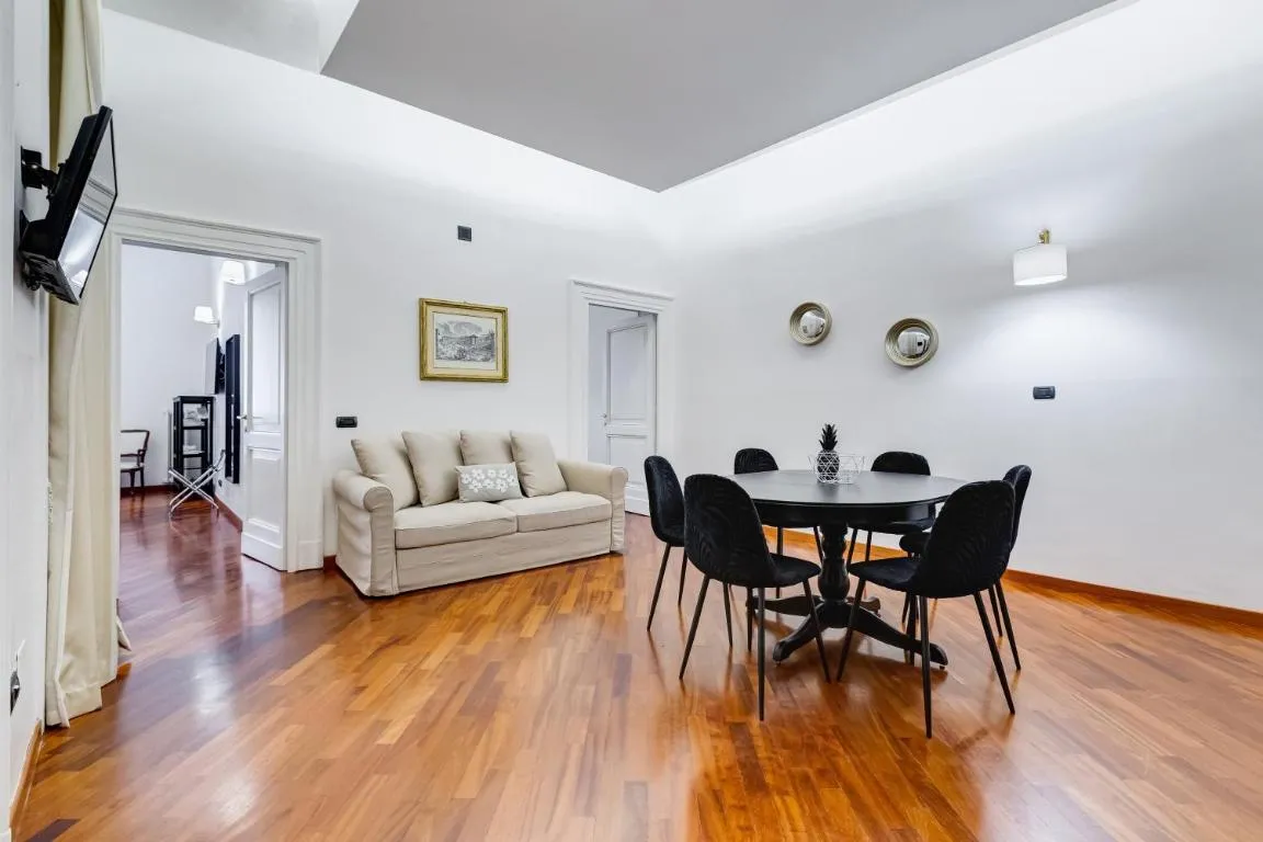 Image of BDC – Spanish Steps Gold 2bdr suite