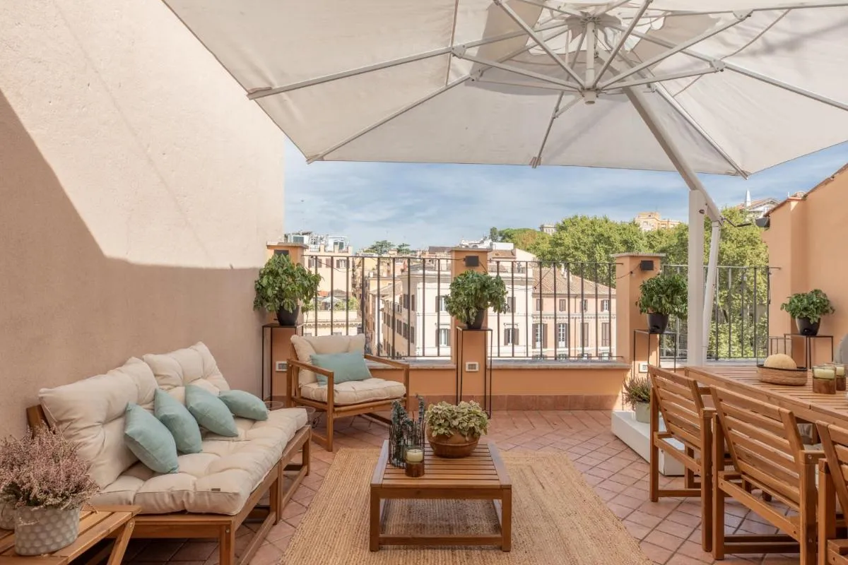 Image 5 of Barberini Caesar Suites