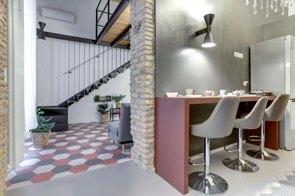 Image of COLOSSEO APT LATERANO 85 – Home And More