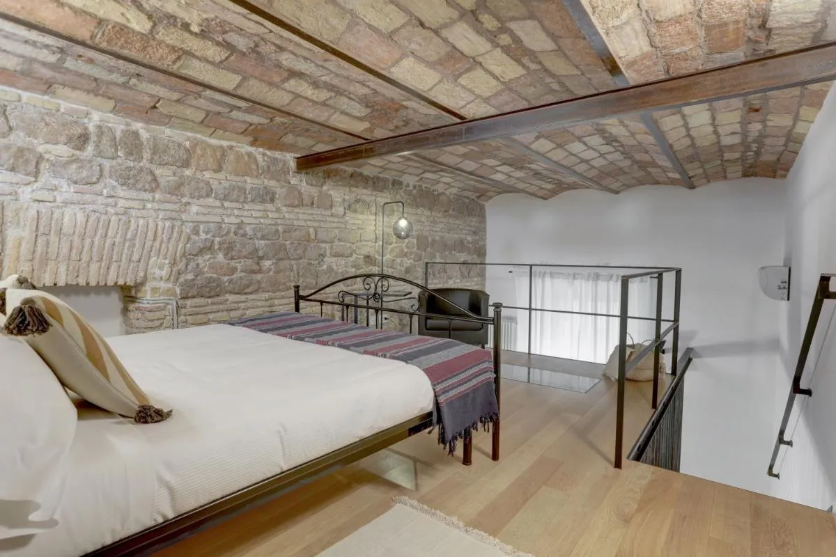 Image 1 of COLOSSEO APT LATERANO 85 – Home And More