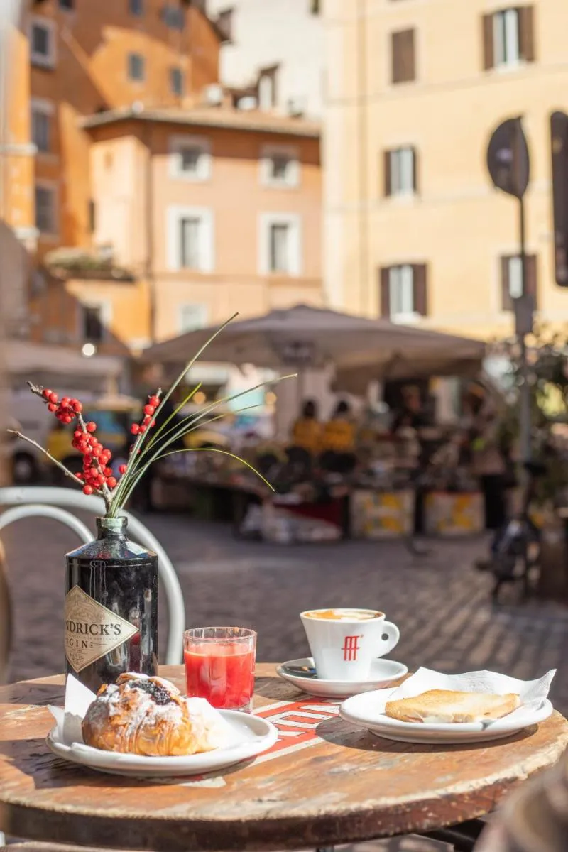 Image 3 of Campo de’ Fiori 34