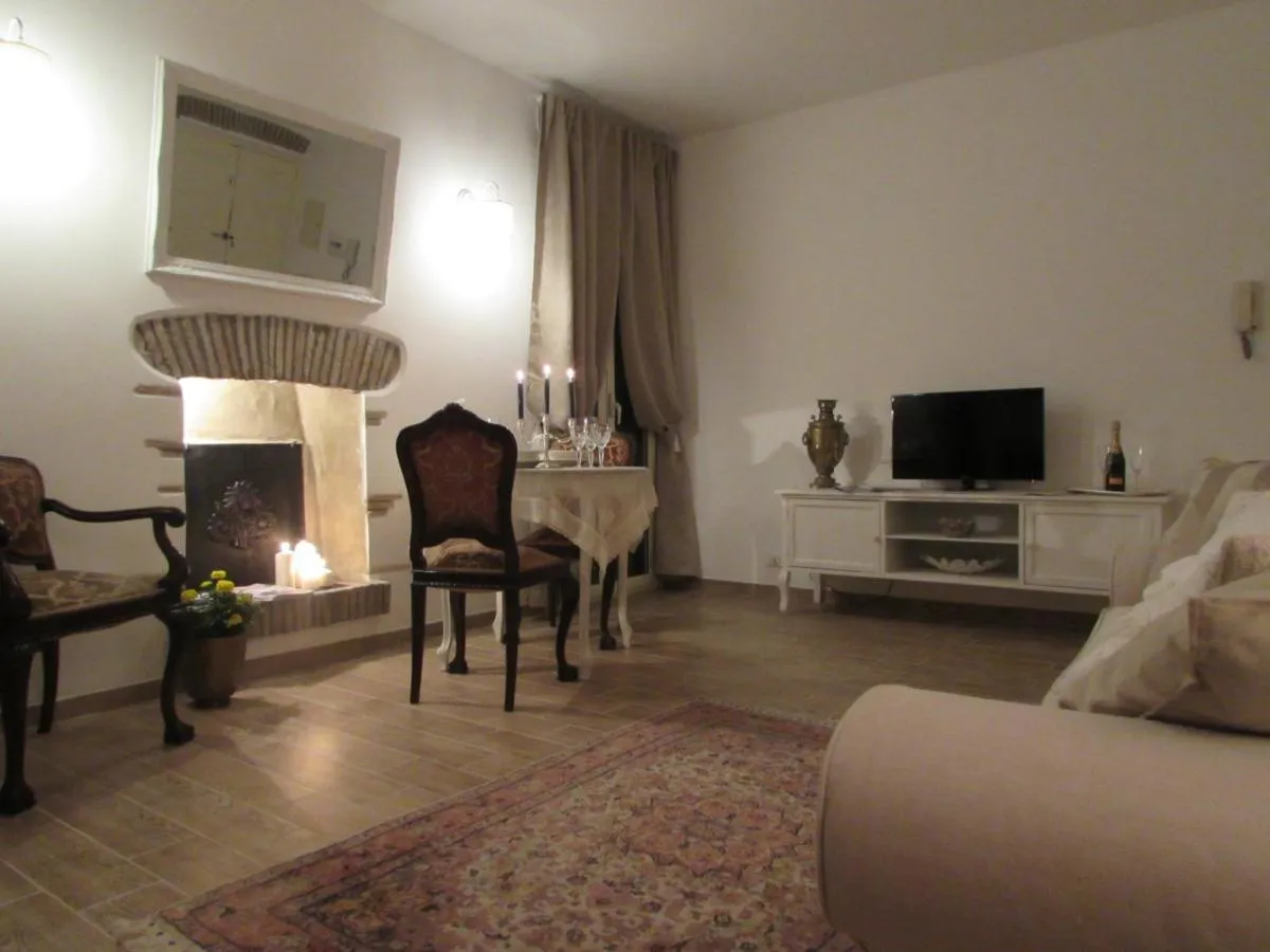 Image 4 of Casa Micheli in Centro ex Frattina Luxury Apartment