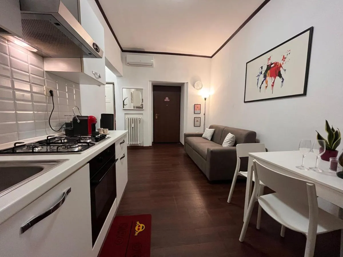 Image 3 of Casina Dacia