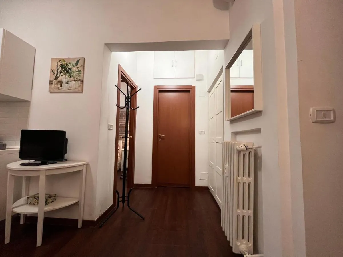 Image 4 of Casina Dacia